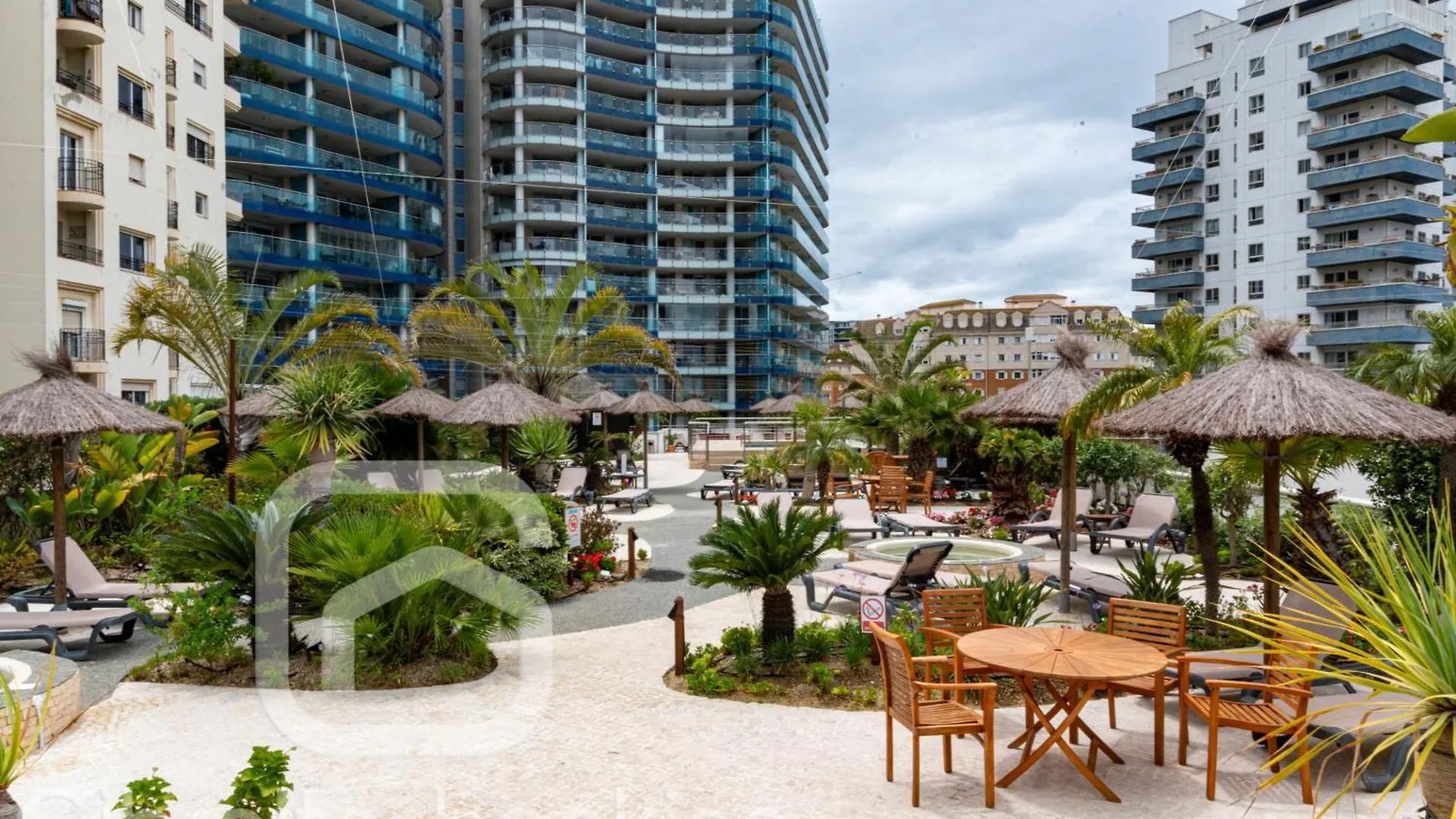 Britain In The Sun At Luxurious Ocean Village Gibraltar